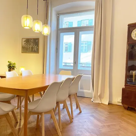 Rosa Center Apartment *